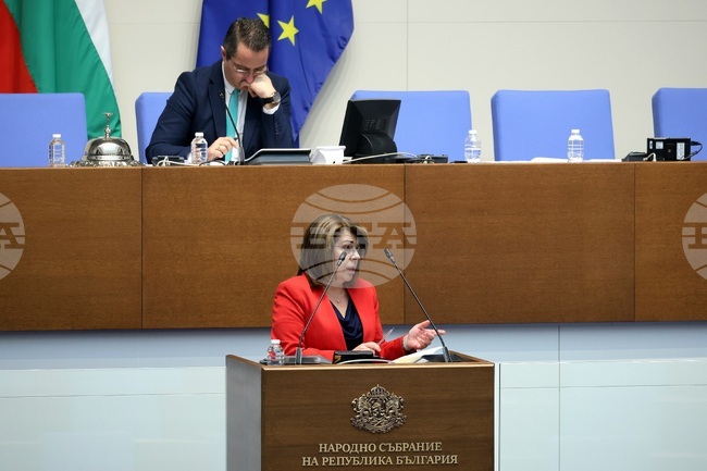 Прави се всичко възможно пътят Мездра - Ботевград да бъде изграден до май 2025 г., увери регионалният министър