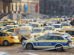 Таксиметрови шофьори  - протест