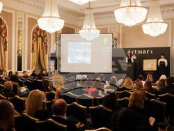 Зимен търг на Artmark. Снимка: Екипът на събитието