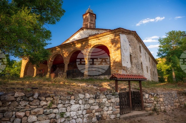Село Извор – духовният и образователен център на босилеградско краище