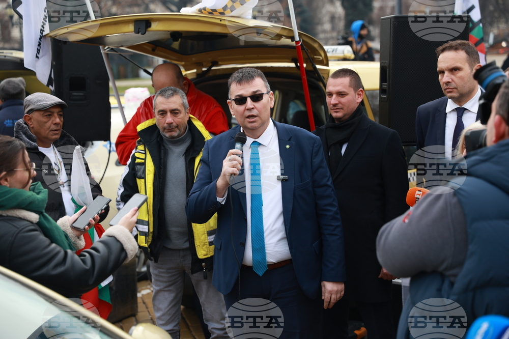 Таксиметрови шофьори - протест