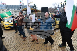 Таксиметрови шофьори  - протест