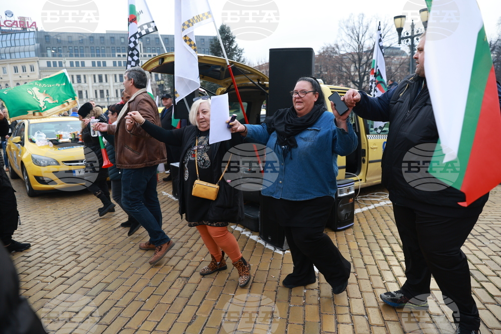 Таксиметрови шофьори  - протест