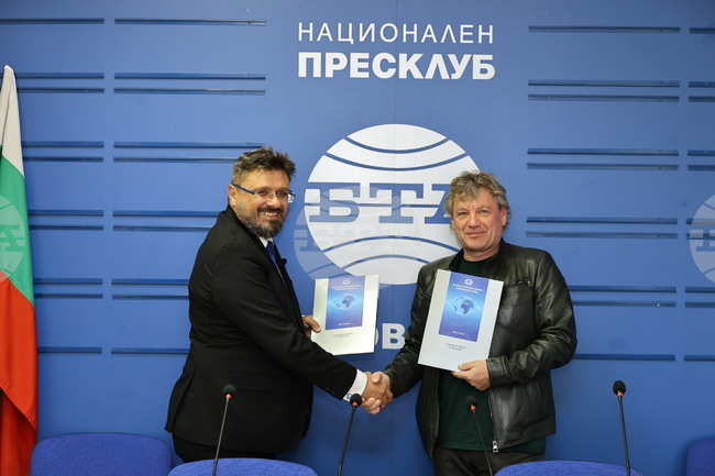 Българската телеграфна агенция сключи договор за партньорство с АМТИИ в Пловдив