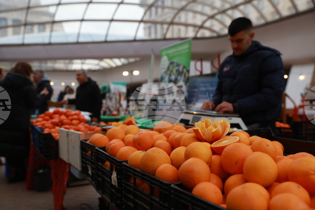 Wholesale Prices of Fruit Up in Past Week