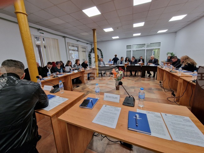 Общинският съвет в Радомир ще реши дали да закрие Общинското предприятие „Обредни дейности“ 