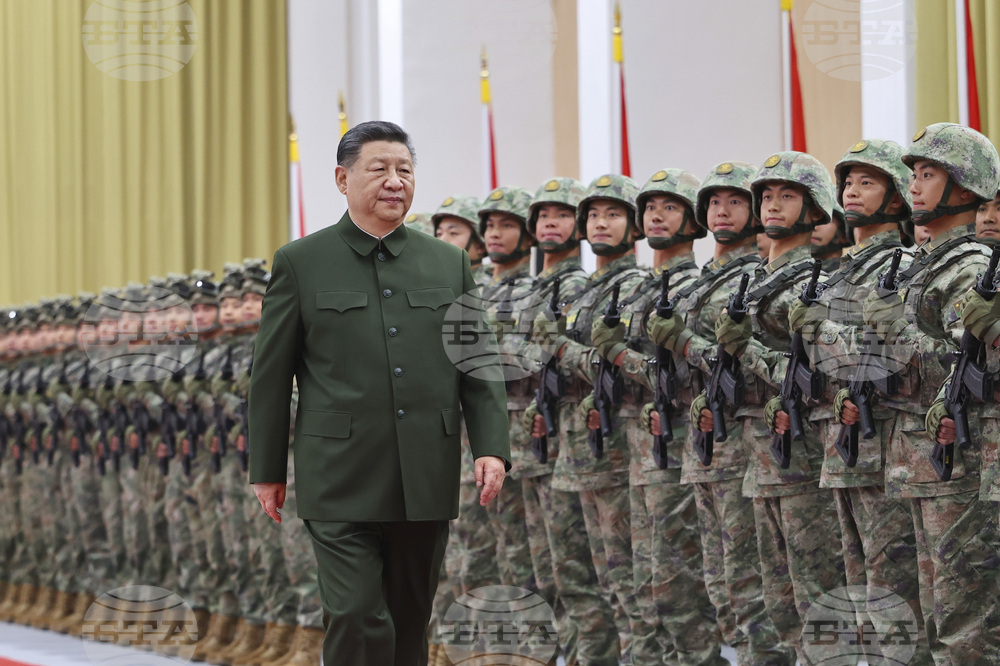 Владимир Путин и Си Цзинпин не са обсъждали възможно разполагане на китайски контингент в Украйна