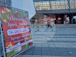 Коледрн базар в Културен дом в Бургас