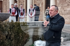 Село Ковачевци - коледна елха - светлини