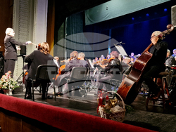 Разград - концерт - хор и оркестър