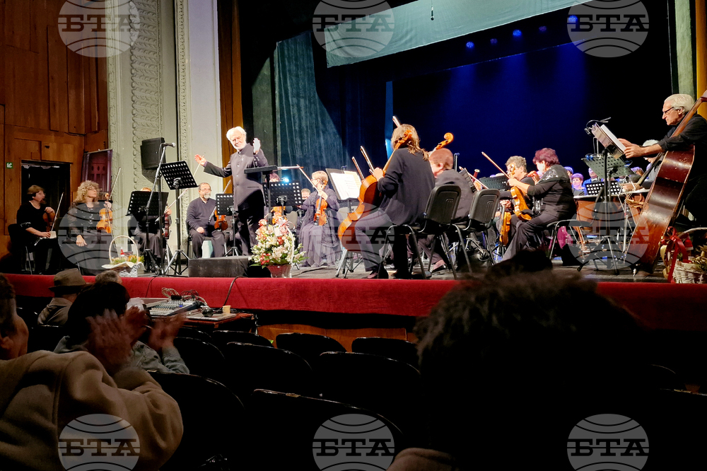 Радващо и престижно е да бъда носител на Голямата награда на хоровите диригенти, каза маестро Красен Иванов от Разград 