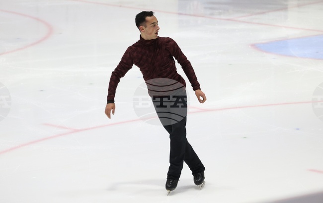 Филип Каймакчиев се нареди 16-и при мъжете на турнир по фигурно пързаляне в Италия