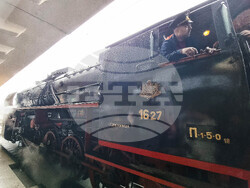 Плевен - коледен влак - Дядо Коледа