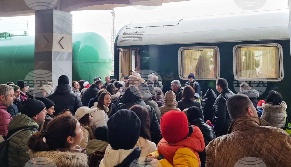 Плевен - коледен влак - Дядо Коледа