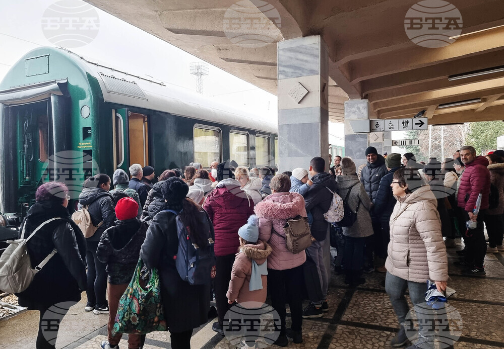 Плевен - коледен влак - Дядо Коледа