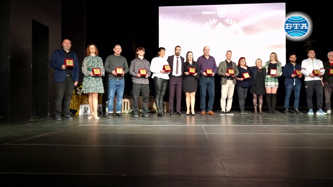 Състезателят по карате Радослав Петров е носител на отличието "Спортист на годината" на Перник за 2024 г.