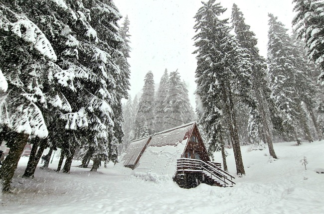 Troyan Mountain Rescue Service Warns of Avalanche Risk in Balkan Range
