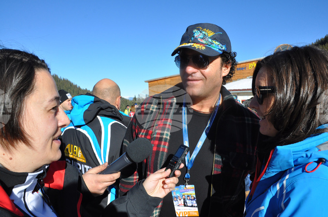 Световният шампион Алберто Томба пожела успех на зимния сезон в Боровец по време на конферентен разговор с Петър Попангелов 