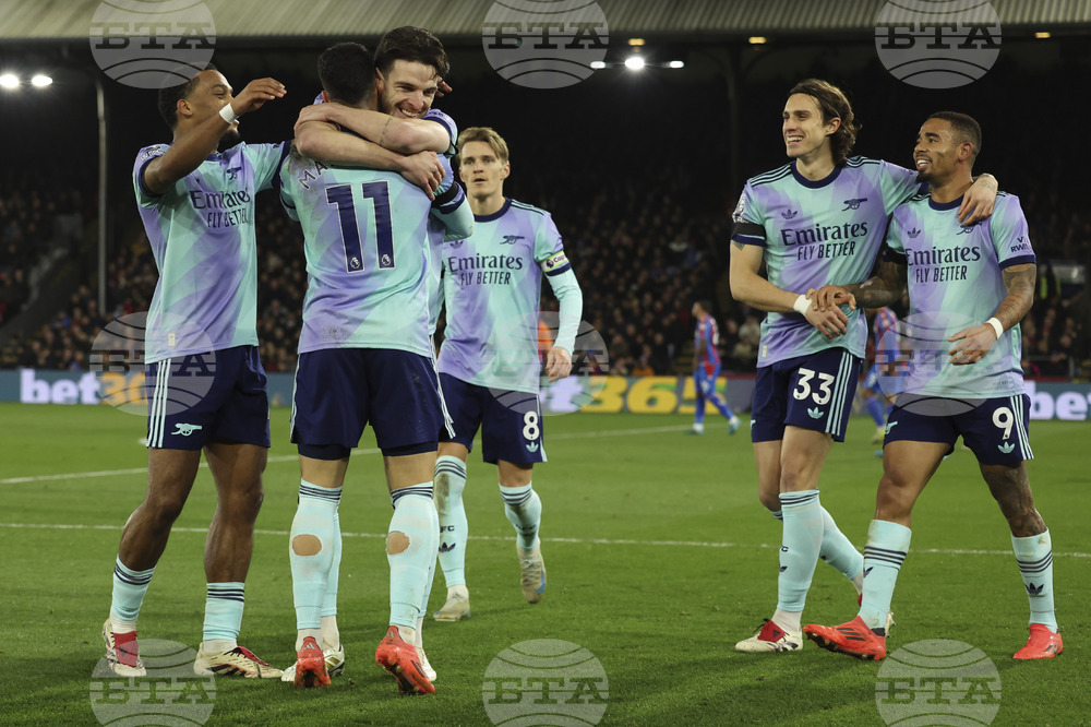 Арсенал вкара пет гола гола на Кристъл Палас и се върна в Топ 3 на Висшата лига