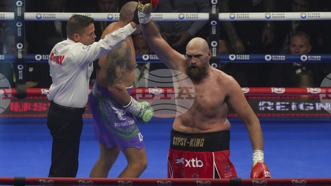 Британецът Тайсън Фюри потвърди, че планира ново завръщане в бокса