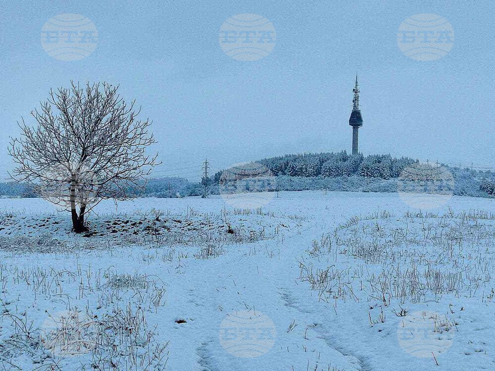 Разград - зима - обстановка