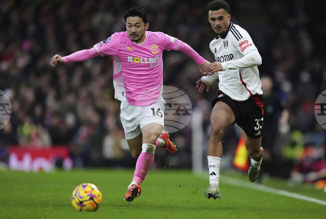 Наполи се интересува от защитника на Саутхямптън Сугавара