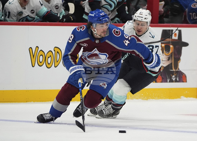 Питсбърг и Колорадо размениха защитници в сделка в Националната хокейна лига