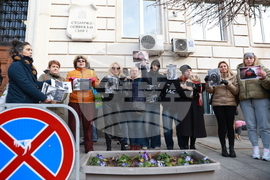 Столична община - доброволци - протест