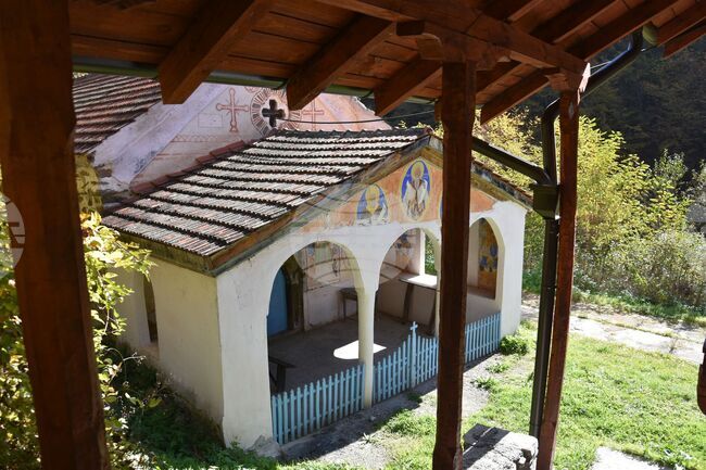 Сърбия - Село Бресница (Брестница) - манастир „Св. Пророк Илия“