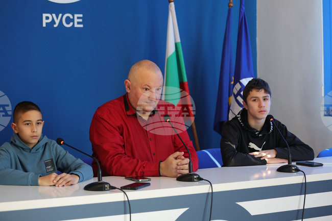 Дейността на национален клуб за деца репортери беше представена в Русе