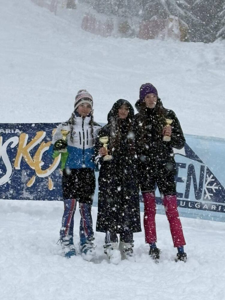 Община Банско: Състезатели на ски клуб Юлен с призови места в първите стартове за сезона