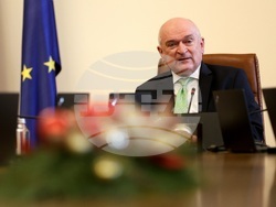 Служебно правителство - заседание