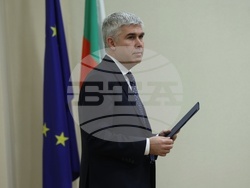 Министерство на енергетиката - договор - подписване