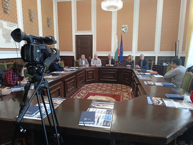 Община Сливен: Сливен вече изпълнява основни проекти от Плана за възстановяване и устойчивост