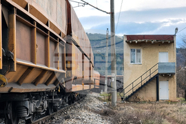 Батановци - дерайлирал влак