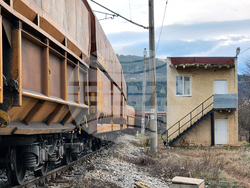 Батановци - дерайлирал влак