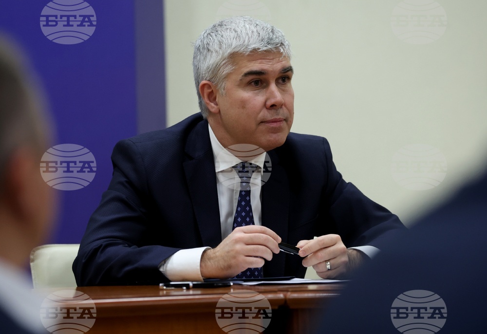 Министерство на енергетиката - договор - подписване