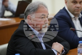 Министерство на енергетиката - договор - подписване