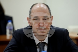 Министерство на енергетиката - договор - подписване