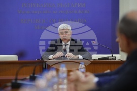 Министерство на енергетиката - договор - подписване