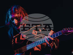 Звуци от стара влак има в новия албум на Мирян Колев, снимка – екип