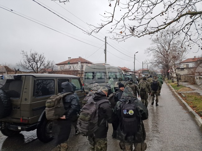 И днес няма резултат от издирването на 13-годишния Николай от село Конаре