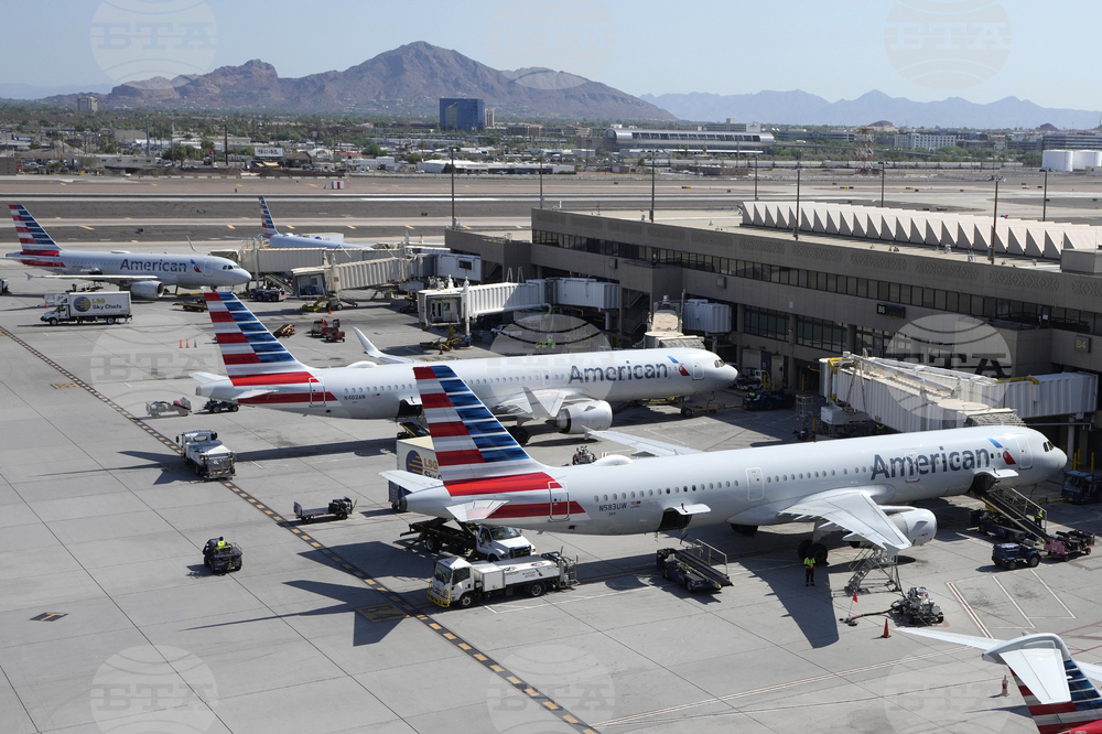 Американските авиокомпании са отменили 1200 полета днес заради продължаващата бюджетна блокада 