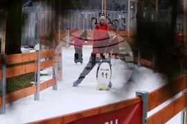 Ледена пързалка