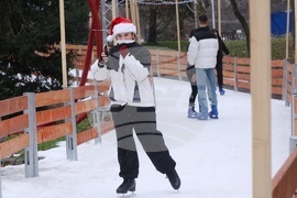 Ледена пързалка