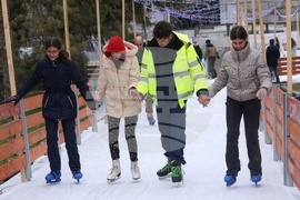 Ледена пързалка