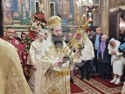 Сливен - Рождество Христово - митрополит Арсений - празнична литургия