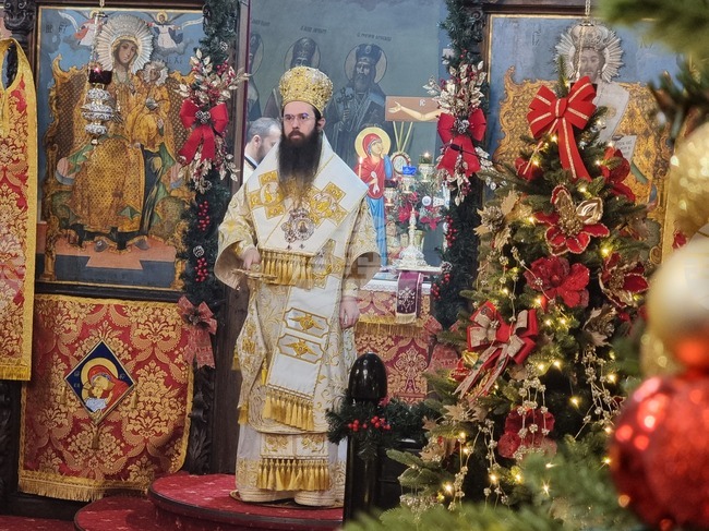 Сливенският митрополит Арсений призова към мир и братска любов в рождественското си послание