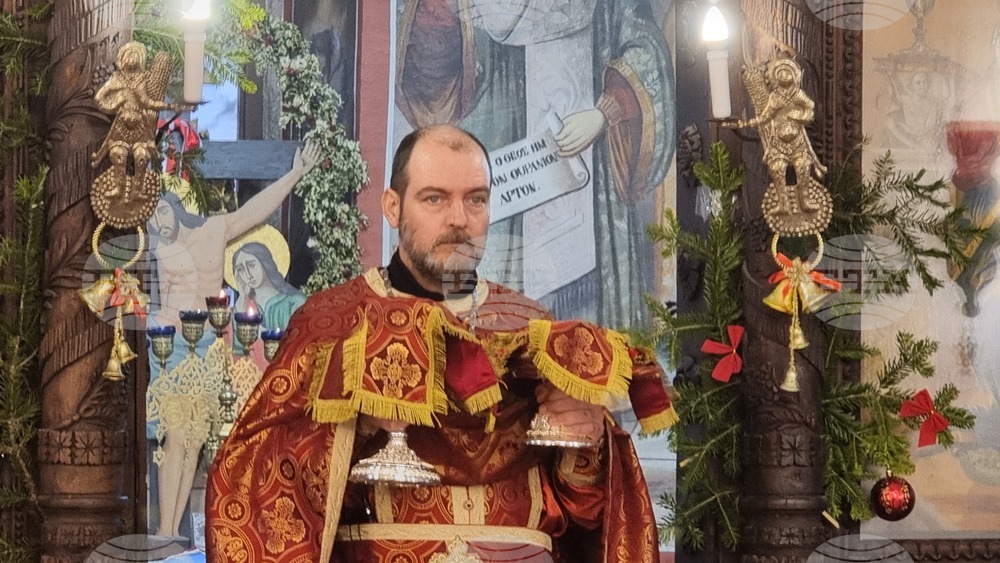 Хасково - храм „Св. св. Архангели Михаил и Гавраил” - Рождество Христово