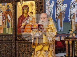 Ловеч - храм „Св. св. Кирил и Методий“ - Рождество Христово - света литургия